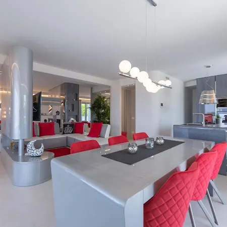 Magic Luxury Διαμέρισμα *