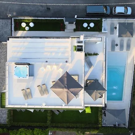 Magic Luxury * Μπαρντολίνο