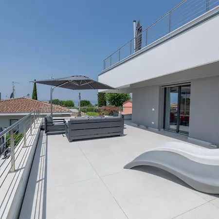 Magic Luxury Бардолино