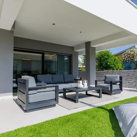 Magic Luxury Апартаменты