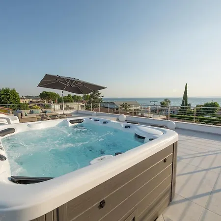 Magic Luxury *
